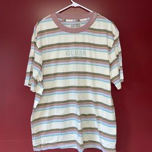 New with tags guess tshirt